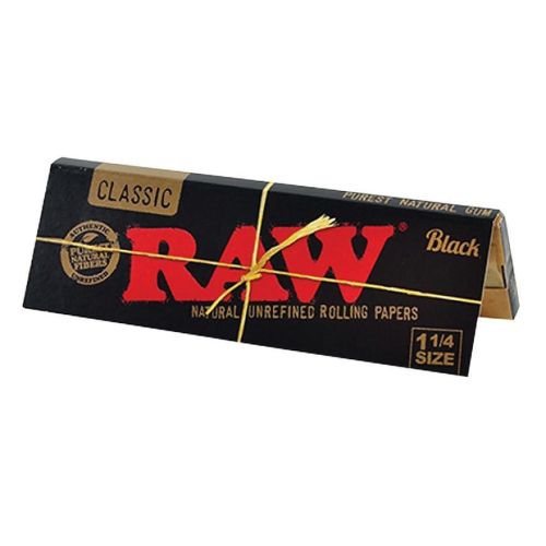 RAW Black 1 1/4 vloei | 24 pakjes